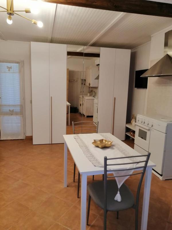 Lo Apartment