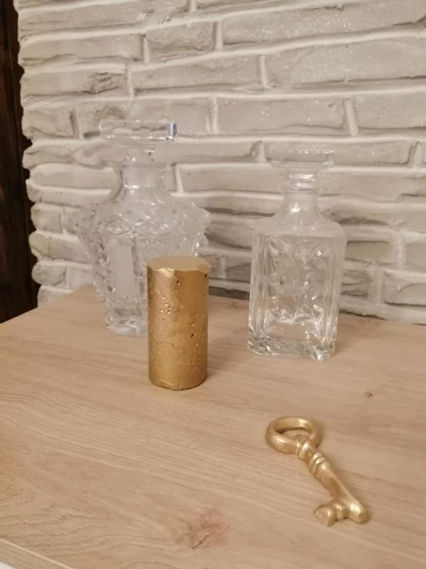 Lo Apartment *